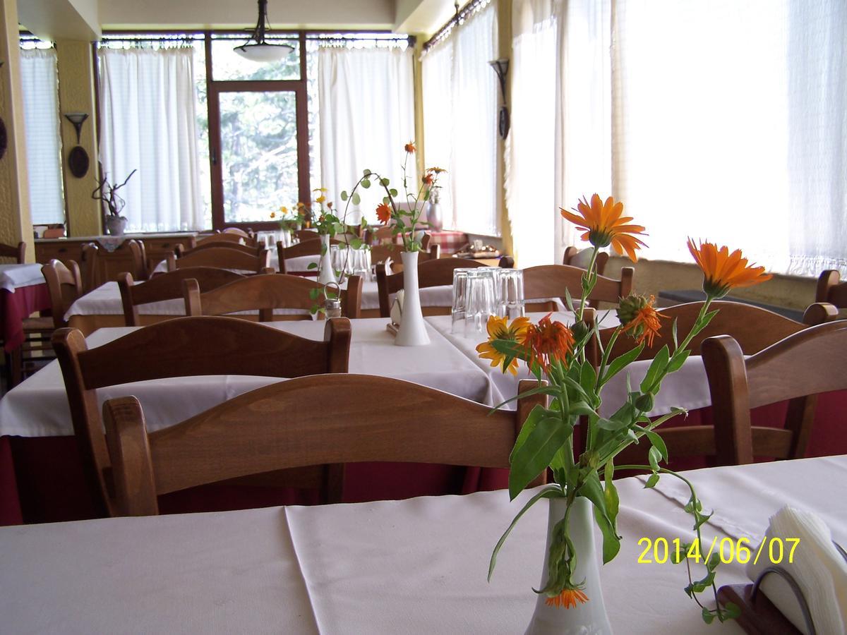 Valia Calda Hotel Perivoli  외부 사진